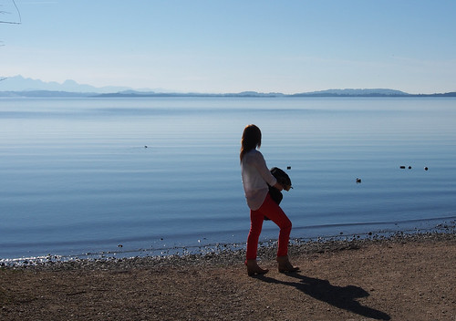 sun lake water bavaria shadows youngwoman chieming blinkagain chioemsee