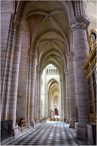 france cathédrale gothique picardie soissons aisne saintgervaisetsaintprotais