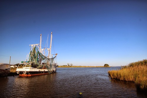 canon boat louisiana bayou shrimpboat fishingvessel sigma1020 seafoodindustry canonrebel3ti ilobsterit