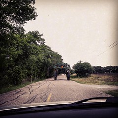 The other day I got caught behind one this guys as I was heading to work. John Deere tractor and farmer on the way to work one of his fields.   #snaptexas #instagramtexas #texasinstagram #Texas #igtexas #vanishingtexas #ig_countryside #texas_ig #ruralexpl