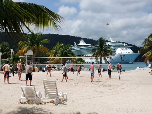 beach carribean jamaica volleyball ochorios cruiseliner