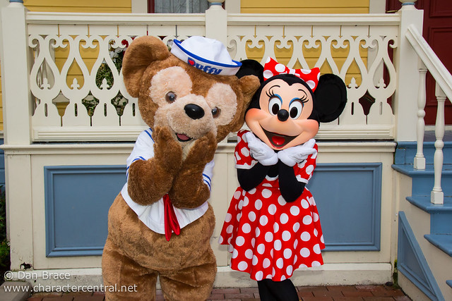 Meeting Minnie and Duffy