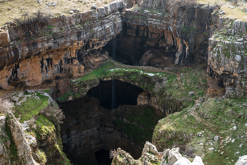 lebanon nature waterfall sony north limestone gorge cave jurassic pothole amount dyxum tannourine balaa baatara chatine sal2875 slta99v