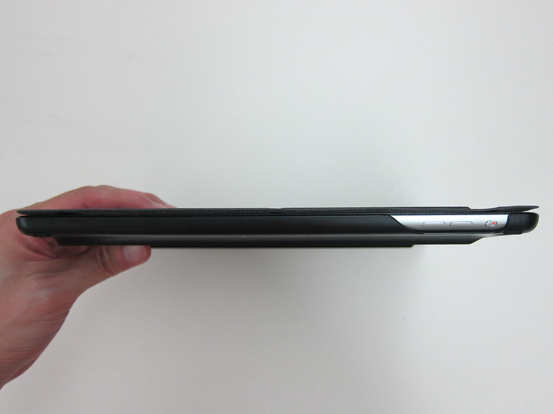 Moshi VersaKeyboard for iPad Air - With iPad Air Right Side