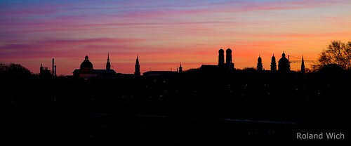 sunset skyline germany munich münchen bayern deutschland bavaria silhouettes monaco di alemania allemagne muenchen germania baviera monopterus bavière