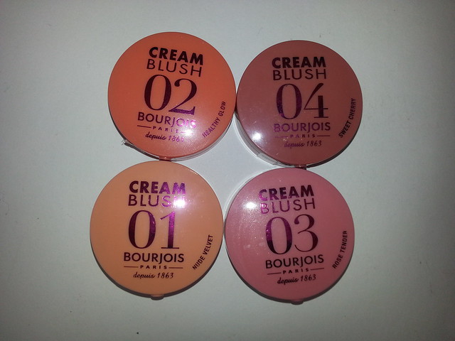 Review: Bourjois Little Round Pot Cream Blush