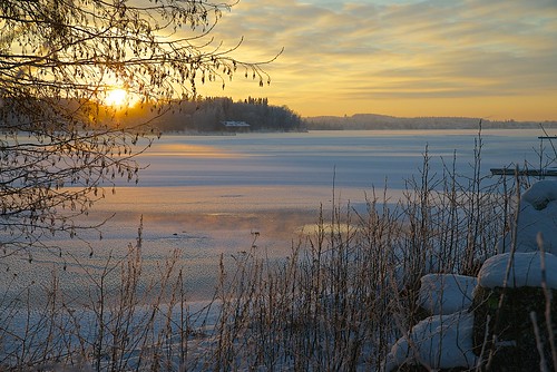 sunset sky orange cloud lake snow ice water suomi finland nikon europa beam freeze tamron tampere d800 2014 pyhäjärvi