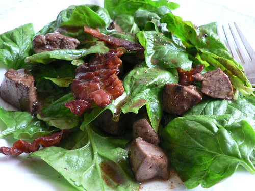 Baby spinach & chicken liver salad 002