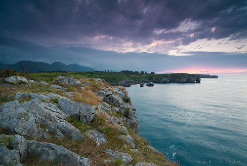 sunset sea seascape clouds zeiss landscape nikon shorelines dusk asturias llanes 21mm bayofbiscay marcantabrico cantabriansea zf2 distagont2821 d800e