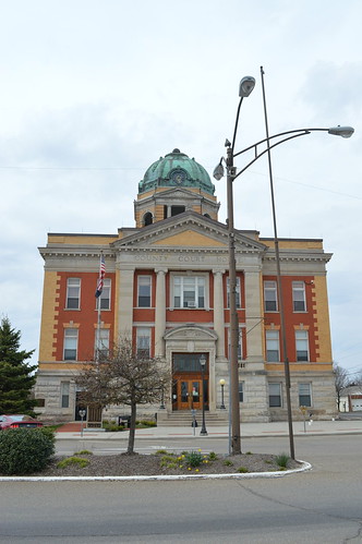 monroe county courthouse seat woodsfield ohio