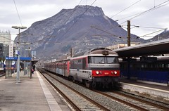 SNCF BB67371 + RRR J te Grenoble