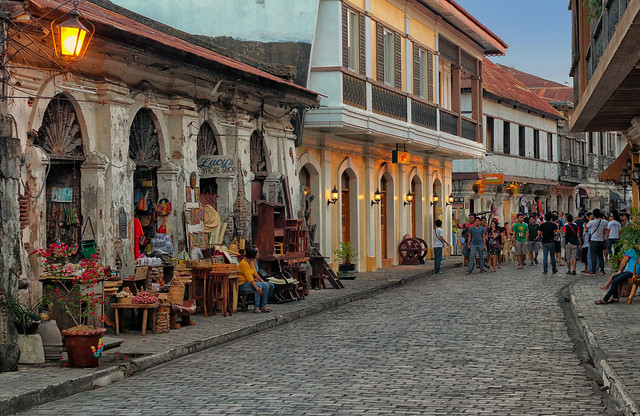 Lucy’s Antique Shop at Calle Crisologo, Vigan - One of The New 7 Wonder Cities of The World