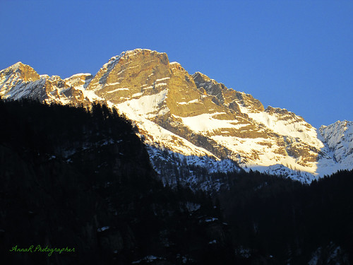 house mountain snow montagne sunrise casa tramonto neve chalet monti baita formazza valdo canonpowershota3500is
