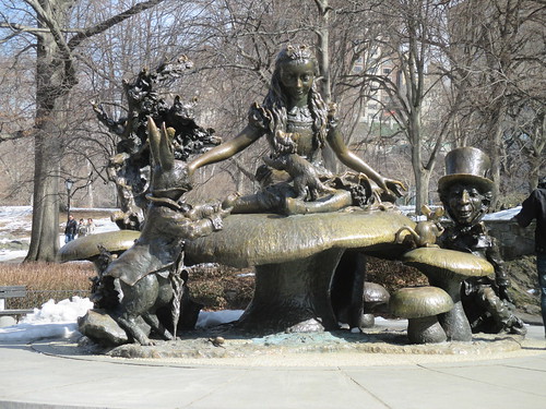 Alice In Wonderland Statue Central Park 2014 NYC 6137
