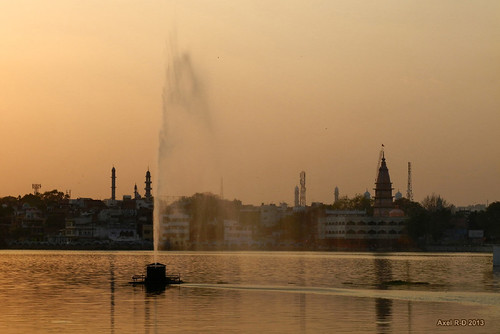 india lac mp fontaine bhopal madhyapradesh coucherdesoleilleverdesoleil