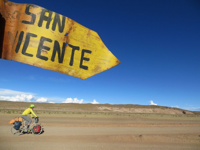 A great Bolivian road sign