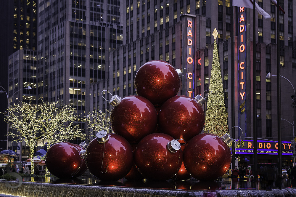 Festive, Large Ornaments and Radio City by J J, Flickr CC