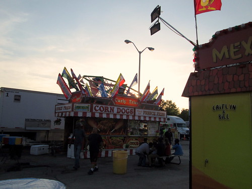 redsprings nc northcarolina robesoncounty midwayridesofutica carnival midway fair festival communityevent redspringsspringcarnival amusement fairfood foodtrailers foodconcessions concessionstrailer