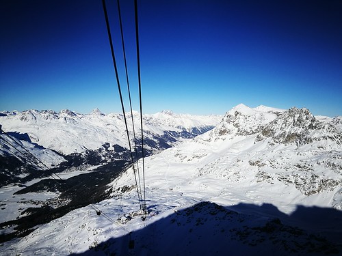 corvatsch switzerland 瑞士 engadin skiresort 滑雪场 gondola