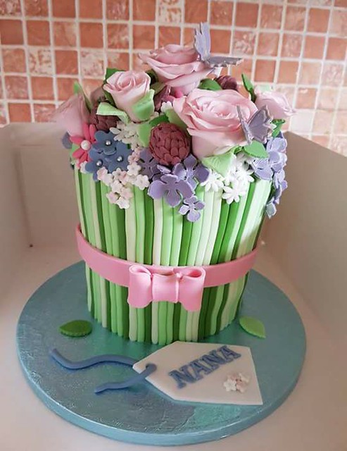 Cake by Gemma Buncher