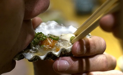 california food sushi raw japaneserestaurant cupertino oyster fav30 hdr photomatix rawoyster 1xp sushikuni sel50f18