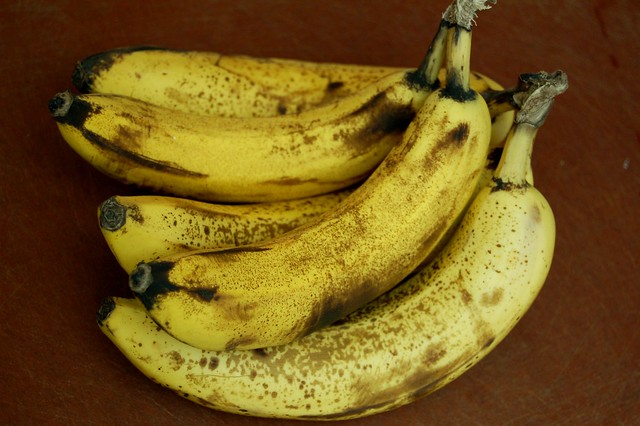 Banana Bread :: Gluten, Dairy, and Nut Free