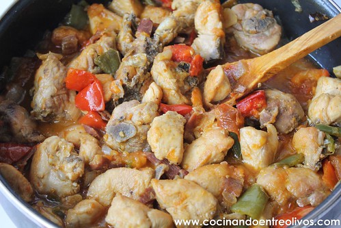 Pollo al chilindron www.cocinandoentreolivos (9)
