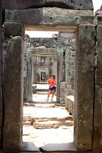 exploring cooridors of Preah Khan