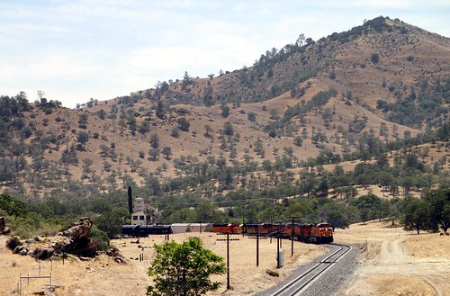 california railroad train bnsf rowen tehachapipass chavezcenter mojavesub memorialdaytrip2013 cprowen
