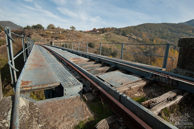 En Puente de Hierro de Hervás, resquicios del ferrocarril en el Valle de Ambroz