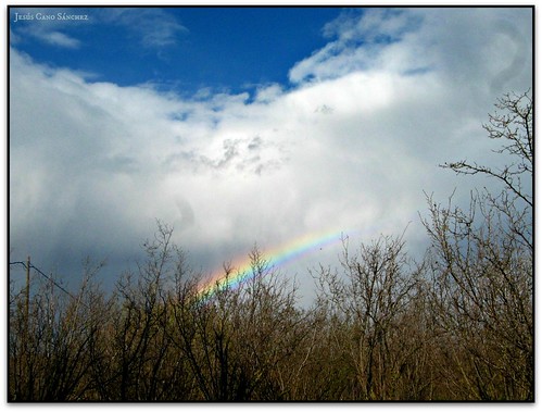 españa arcoiris clouds canon rainbow spain catalonia nubes catalunya cataluña reus baixcamp nuvols nwn espanya powershotg3 arcdesantmarti elsenyordelsbertins tarragonaprovincia