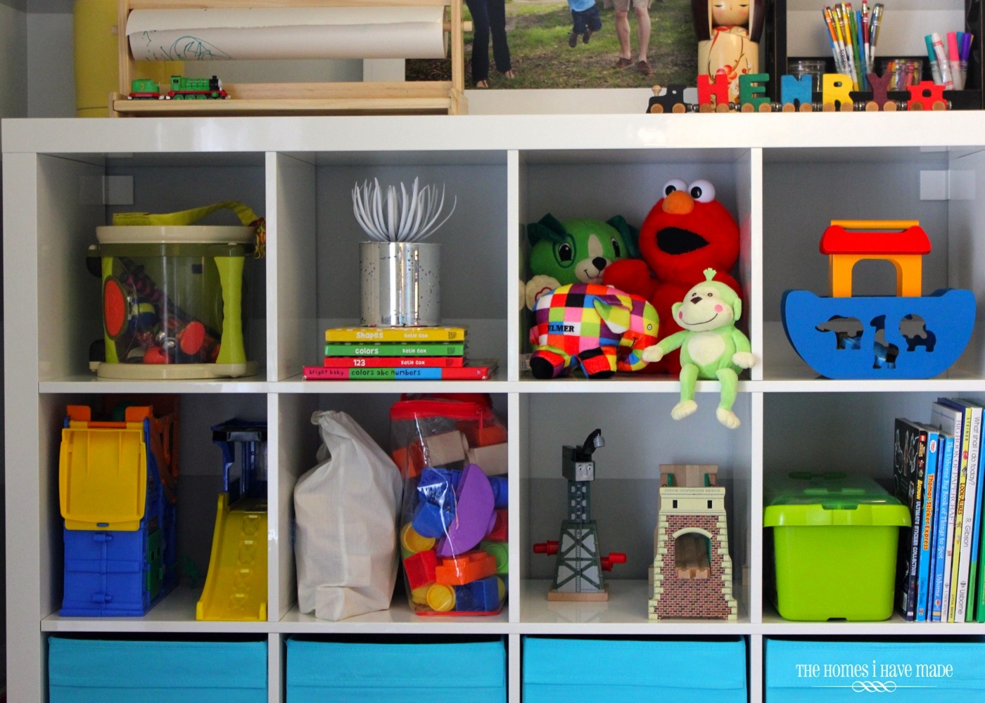 Expedit in the Playroom-004