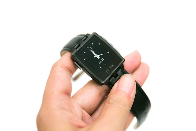 要超越的是自己！PEBBLE 智慧手錶新款 STEEL 金屬版 (1) 開箱分享 @3C 達人廖阿輝