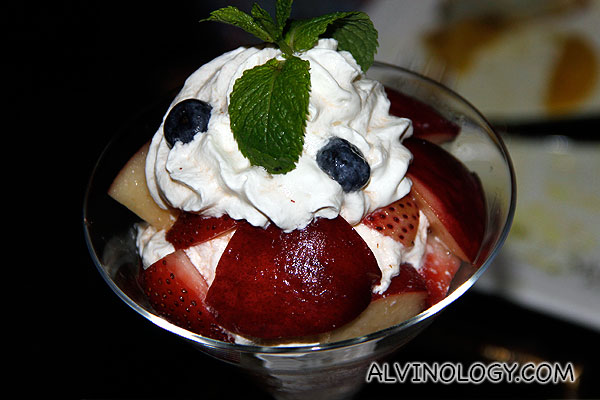 Eton Mess (Strawberry and peach marinated with lemon juice and rum, served with whipped cream) - S$12