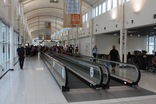 Jetstar side of Sydney Airport terminal 2