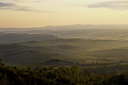 leica leicat siena tuscany toscana italy italia sunrise montalcino dawn landscape campagnatoscana alba cretesenesi