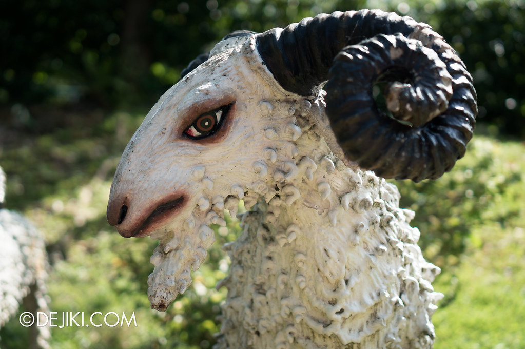Haw Par Villa - sheep with curved horn