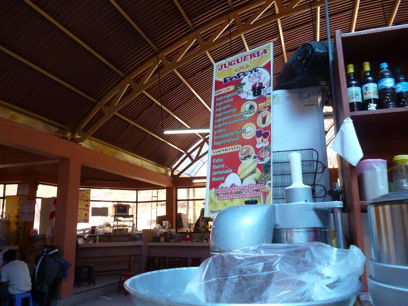 Fruit juice stall at Aguas Calientes