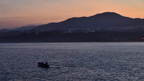 sunrise concon chile mountains sea fishing morning fisherman