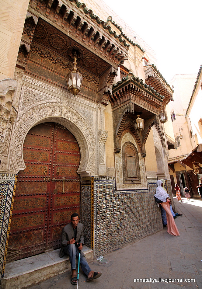 Зачем в этом марокканском городе каждому туристу вручают веточку мяты? IMG_5278