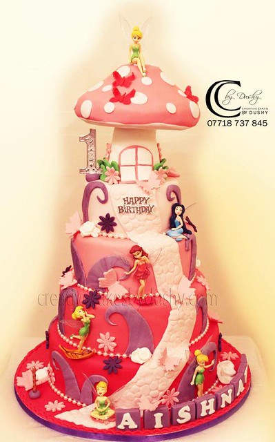 Cake from Creative Cakes by Thushy