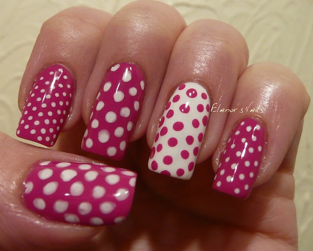 Elanor's Nails: Pink Polka Dots