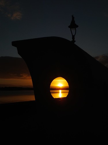 ireland sunset sea dublin irish sun nature evening sunsets pixie suburb dub dublincity totd twixie seasunclouds