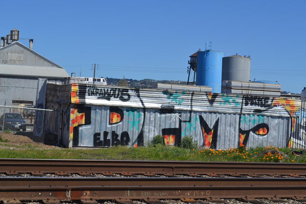 DFMS, DFM, ELBO, MIKE Graffiti, Oakland, the Yard, 