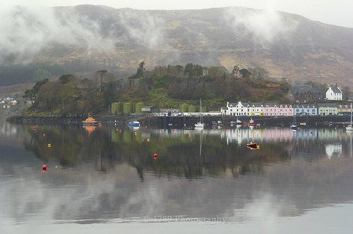 trees houses sea panorama cloud mist seascape mountains nature water reflections landscape scotland town scenery village view isleofskye harbour scottish hills vista seafront portree naturescenes pinnaclephotography 1789photography