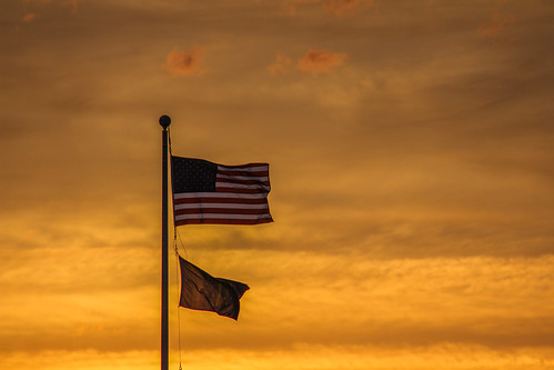 americanflag america starsandstripes godblesstheusa sunset charlestownindiana charlestown indiana southernindiana indianaflag sun clouds orange