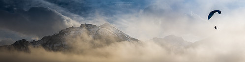 sky cloud mist mountain fog landscape switzerland fly landmark land interlaken jungfrau paramotor höhematte cantonofbern hohematte