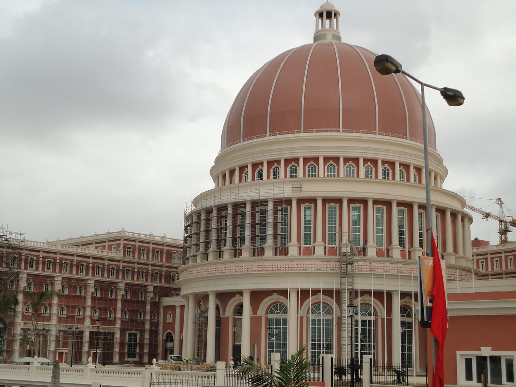 Luanda | Nova Assembleia Nacional de Angola | E/C | Page 10 ...