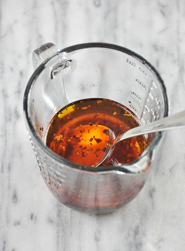 How to make your own chili oil