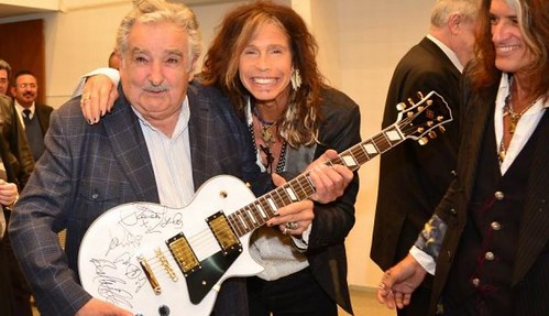 Así fue el encuentro entre José Mujica y la banda Aerosmith